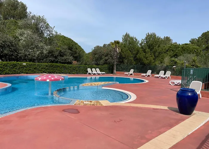 Chalet T3 4/6 Personnes A *